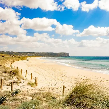 Mar Blau Son Bou